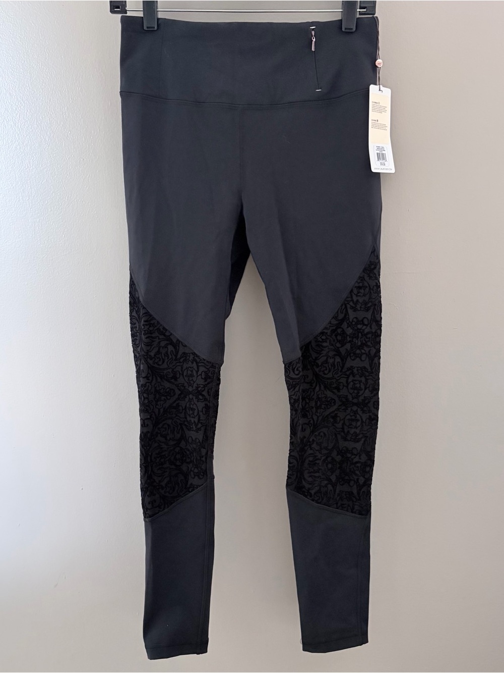 CALIA Carrie Underwood Velvet Pieced Legging Caviar Small NWT
